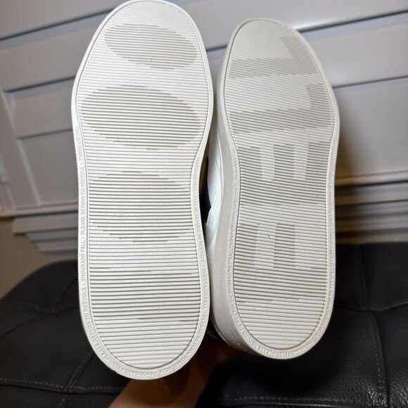 NWOT Thousand Fell Women’s White Black Laced Court Sneakers Size 7.5 - Picture 9 of 9